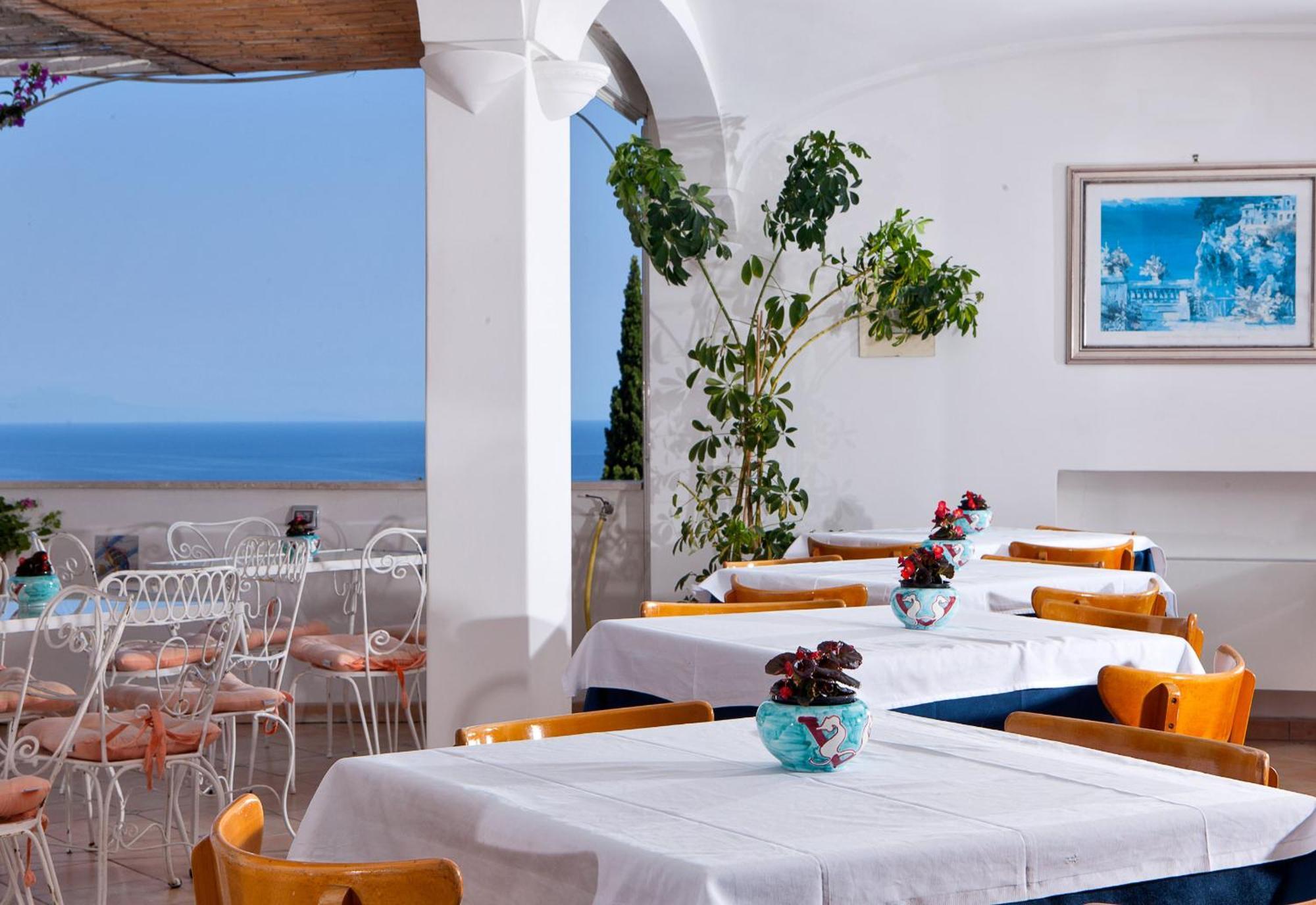 Hotel Vittoria Позитано Экстерьер фото