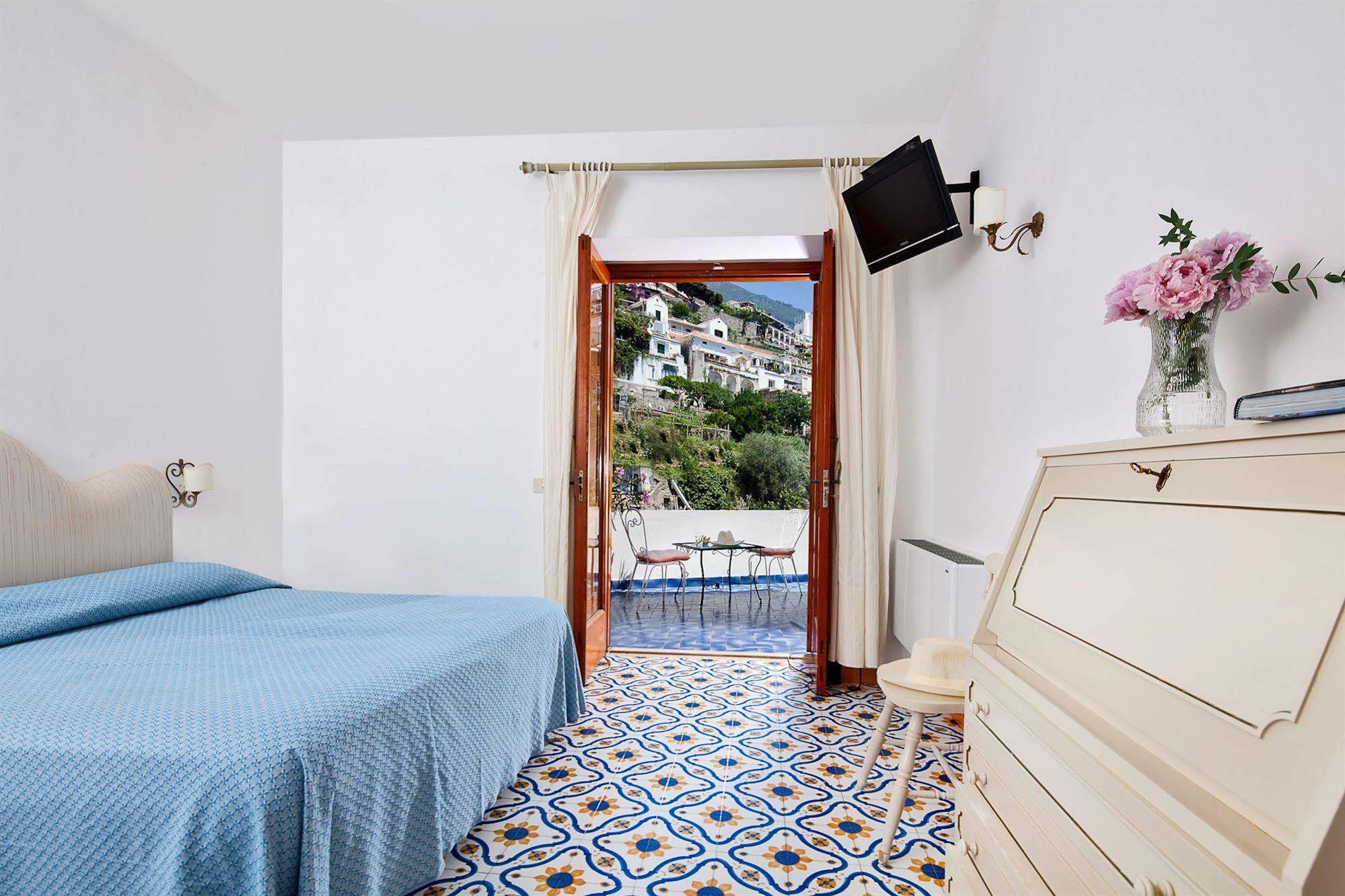 Hotel Vittoria Позитано Экстерьер фото