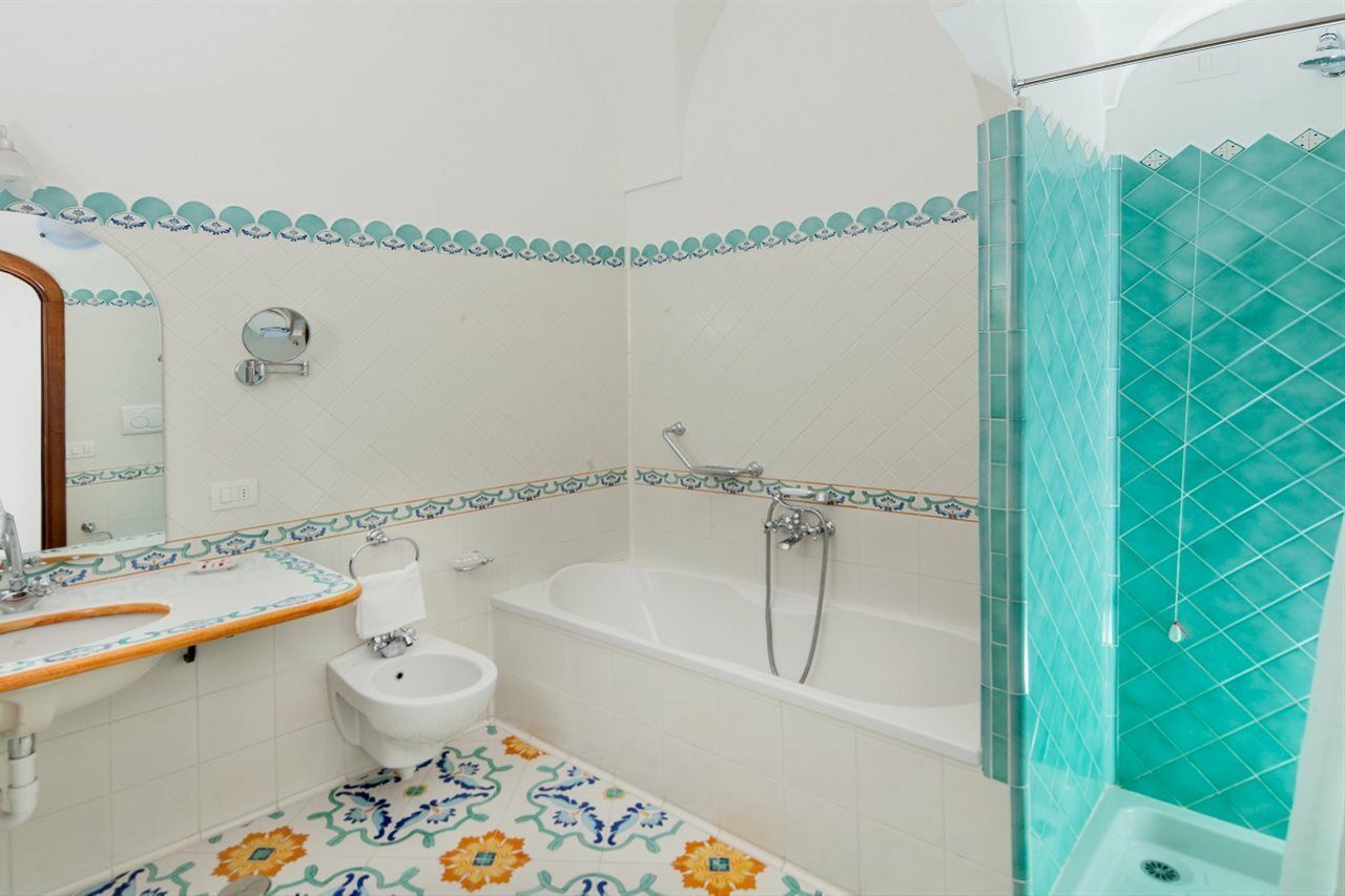Hotel Vittoria Позитано Экстерьер фото